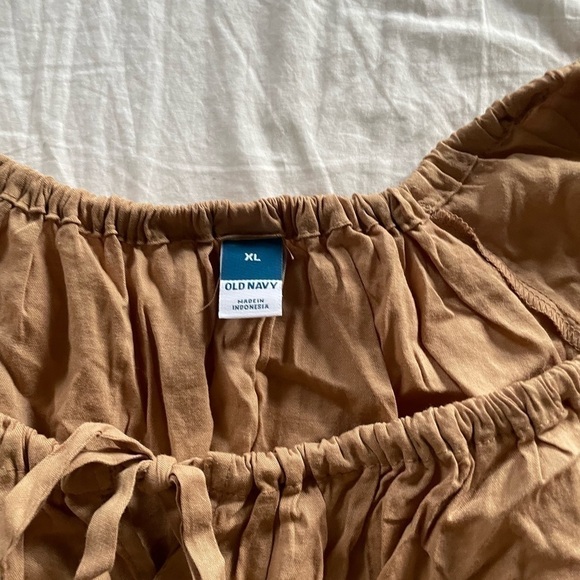 old navy blouse - Picture 2 of 2